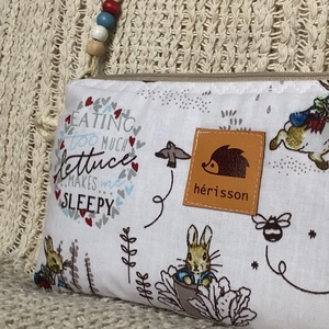 Peter Rabbit. Nyúl Péteres sminkcucc-tartó vagy tolltartó - táska & tok - neszesszer - Meska.hu