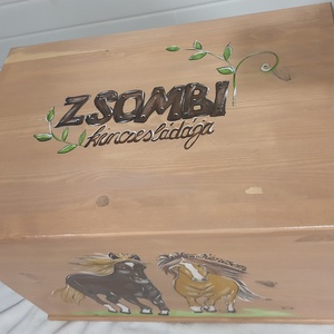 Fenyő kincsesláda játéktároló egyedi Lovas - otthon & életmód - babaszoba, gyerekszoba - játéktároló - Meska.hu