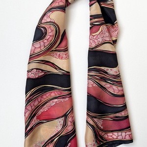 Áramlatok-fekete, arany, vörös selyemsál - Meska.hu