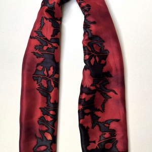 Vörös-fekete rózsás sál - Meska.hu