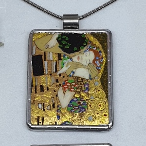 Klimt/Csók kézzel festett medál - ékszer - nyaklánc - medálos nyaklánc - Meska.hu