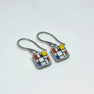 Mondrian - kézzel festett kompozíció -  kis lógós fülbevaló, Ékszer, Fülbevaló, Lógó fülbevaló, Ékszerkészítés, Festészet, MESKA