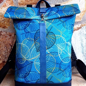  Türkizkék- kék-mintás hátitáska- valódi bőrrel - vízálló - laptoptáska - nagy méret - táska & tok - hátizsák - roll top hátizsák - Meska.hu