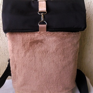 Akciós Bézs/barna szőrmés hátizsák - feketével/ valódi bőrrel - rolltop - ajándék - táska & tok - hátizsák - roll top hátizsák - Meska.hu