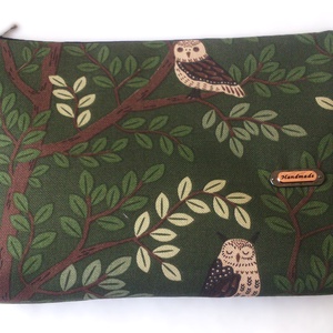 Baglyos zöld neszeszer /pelenkázó neszi  -  ajándék - kismamáknak is - nagyobb méret - táska & tok - neszesszer - Meska.hu