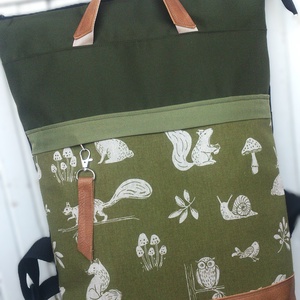 Zöld - erdei állatos hátizsák/kézitáska- vízálló - valódi bőrrel - pakolós hátizsák - ajándék - kismamáknak - Meska.hu