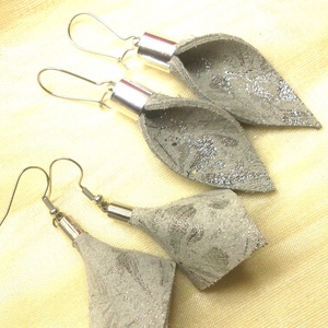 Gyöngyház ezüst - könnycsepp bőr fülbevaló  - szett - ajándék - Anyák napja- születésnap - ékszer - fülbevaló - lógó csepp fülbevaló - Meska.hu