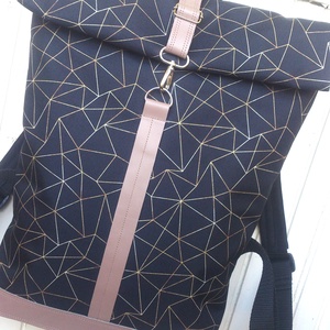 Fekete-barna mintás hátitáska, vízálló- valódi bőrrel - nagy méret - ajándék - unisex - Meska.hu