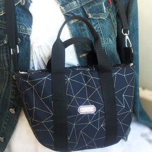 Cross body - oldaltáska, testtáska  - vízálló - ajándék - Anyák napja - ajándék - testtáska - Meska.hu