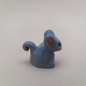 Fából készült kisegér figura , Játék & Sport, Plüssállat & Játékfigura, Más figura, Famegmunkálás, Festett tárgyak, MESKA