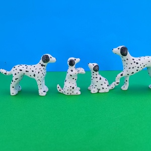 Fa pitiző dalmata kutya játék figura - játék & sport - plüssállat & játékfigura - más figura - Meska.hu