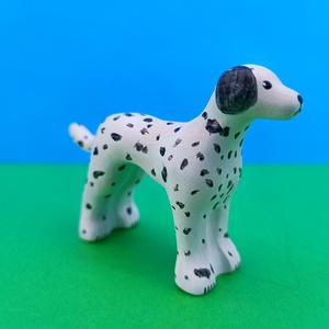Fa dalmata kutya játék figura - játék & sport - plüssállat & játékfigura - más figura - Meska.hu