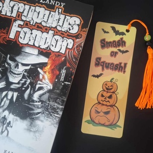 Halloween könyvjelző  Smash or Squash! tökös design, narancs bojttal - Meska.hu