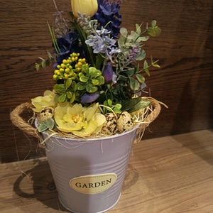 Lila-vanília húsvéti asztali dísz bádogvödörben - Meska.hu