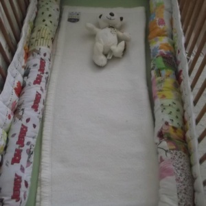 Kiságyba rácsvédő kígyó - baba - mama - baba ágynemű - rácsvédő & baldachin - Meska.hu