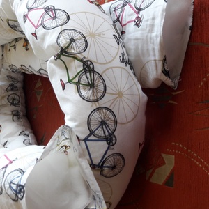 Biciklis kígyó rácsvédő rendelésre - Meska.hu