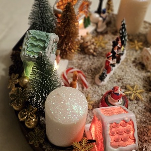 Adventi koszorú - Mesebeli Téli falucska - karácsony - adventi díszek - adventi koszorú - Meska.hu