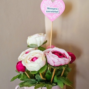 Nőnapi virágdísz kaspóban , Otthon & Életmód, Virágdekoráció, Virágdíszek, Virágdísz kaspóban, Virágkötés, MESKA