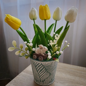 Tulipános dekoráció , Otthon & Életmód, Virágdekoráció, Virágdíszek, Virágdísz kaspóban, Virágkötés, MESKA