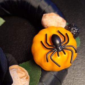 Halloweeni koszorú  - otthon & életmód - dekoráció - virágdísz és tartó - koszorú - Meska.hu Halloweeni koszorú  - otthon & életmód - dekoráció - virágdísz és tartó - koszorú - Meska.hu