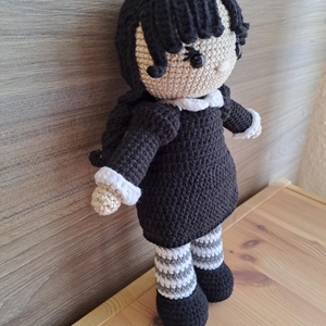 Wednesday horgolt baba - játék & sport - baba & babaház - baba - Meska.hu Wednesday horgolt baba - játék & sport - baba & babaház - baba - Meska.hu