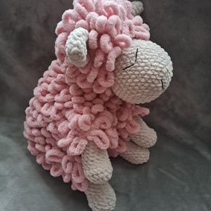 Horgolt plüss bárány - játék & sport - plüssállat & játékfigura - plüss bárány - Meska.hu