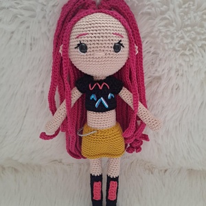 Mira, K-pop démonvadászok - Meska.hu