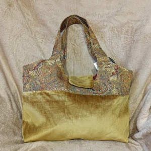 Nagyméretű arany válltáska akár jógához - Meska.hu