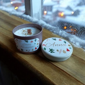 Kézműves karácsonyi illatgyertya egyedi felirattal, Karácsony, Karácsonyi lakásdekoráció, Karácsonyi illatgyertya, mécses, Gyertya-, mécseskészítés, MESKA