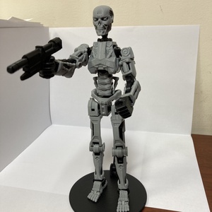 3D nyomtatott terminátor figura  23 cm - kellékek & szerszámok - dekorációs kellékek - figurák - Meska.hu