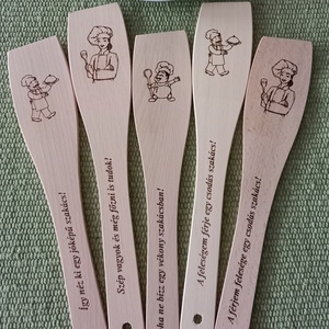 Gravírozott fakanál - otthon & életmód - konyhafelszerelés, tálalás - sütés, főzés - fakanál & fakanáltartó - Meska.hu