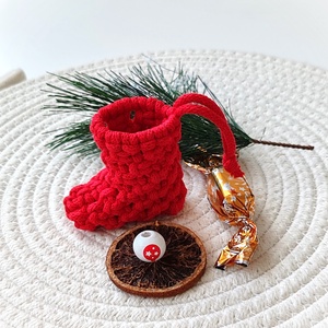 MAKRAMÉ-MIKULÁS-CSIZMA - karácsony - mikulás - mikulás zsák - Meska.hu