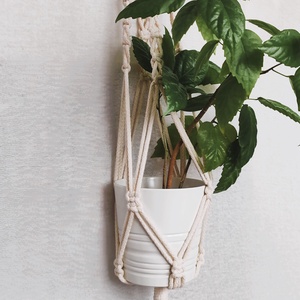 MAKRAMÉ-VIRÁGTARTÓ-EGYSZERŰ - otthon & életmód - virágdekoráció - virágtartó - függő virágtartó - Meska.hu