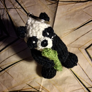Panda kulcstartó - táska & tok - kulcstartó & táskadísz - kulcstartó - Meska.hu