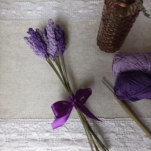Horgolt levendula igazi levendulaszárral - Meska.hu