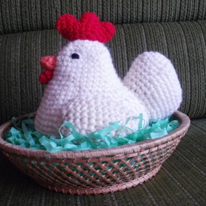 Horgolt tyúkanyó - Meska.hu