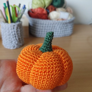 Horgolt amigurumi sütőtök - játék & sport - plüssállat & játékfigura - plüss zöldség, gyümölcs - Meska.hu