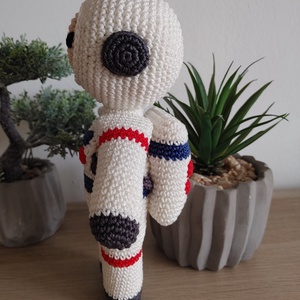 Horgolt űrhajós, amigurumi figura - játék & sport - plüssállat & játékfigura - ember - Meska.hu