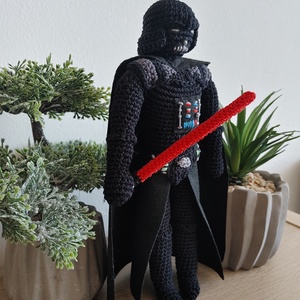 Horgolt Darth Vader, amigurumi figura - játék & sport - plüssállat & játékfigura - plüss mesefigurák - Meska.hu