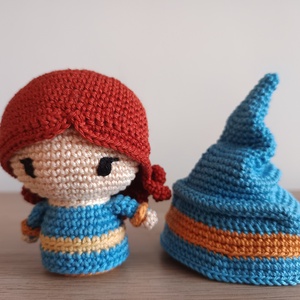 Horgolt minikirályság - Boszorkány amigurumi figura  - játék & sport - baba & babaház - játékbaba, babakellék - Meska.hu