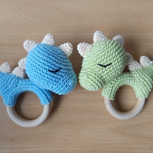 Horgolt dínó csörgő szett - Meska.hu