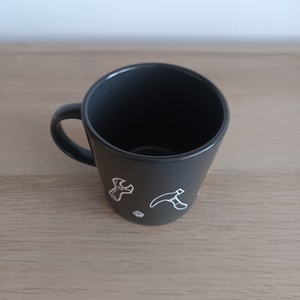 Kézzel festett szerszámos bögre (Sötétszürke) - otthon & életmód - konyhafelszerelés, tálalás - tálalás - bögre & csésze - Meska.hu