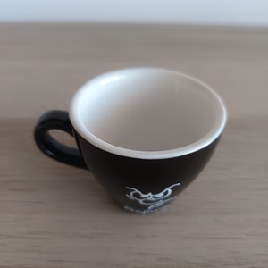 Before/After - Kézzel festett espresso csésze (Fekete) - otthon & életmód - konyhafelszerelés, tálalás - tálalás - bögre & csésze - Meska.hu