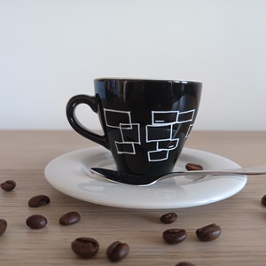 Geometria - Kézzel festett, modern espresso csésze (Fekete) - Meska.hu