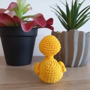 Horgolt kiskacsa dekoráció  - játék & sport - plüssállat & játékfigura - más figura - Meska.hu