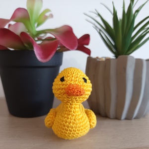 Horgolt kiskacsa dekoráció  - játék & sport - plüssállat & játékfigura - más figura - Meska.hu