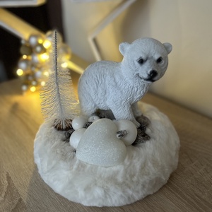 Jegesmaci szőrme alapon, Karácsony, Adventi díszek, Adventi asztaldísz, Virágkötés, MESKA