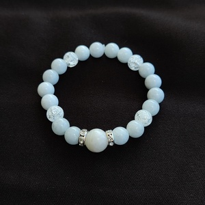 Hegyikristály és akvamarin szalagos achát féldrágakő karkötő - ékszer - karkötő - ásványkarkötő - Meska.hu