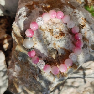 Hegyikristály és rózsaszín szalagos achát féldrágakő karkötő - ékszer - karkötő - gyöngyös karkötő - Meska.hu