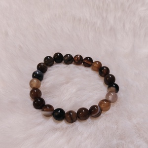 Barna szalagos achát féldrágakő karkötő, Ékszer, Karkötő, Gyöngyös karkötő, Gyöngyfűzés, gyöngyhímzés, MESKA